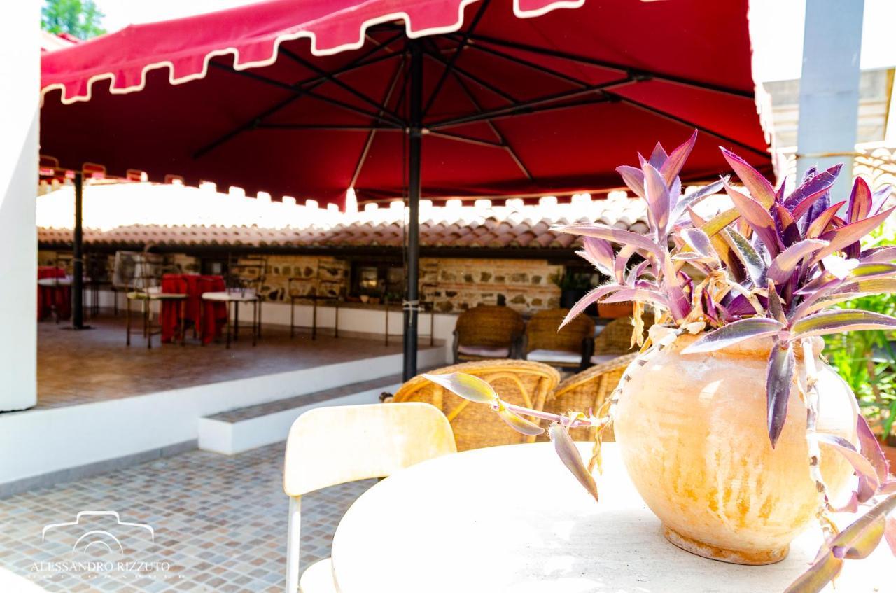 Bed and Breakfast Le Due Torri Filadelfia Esterno foto