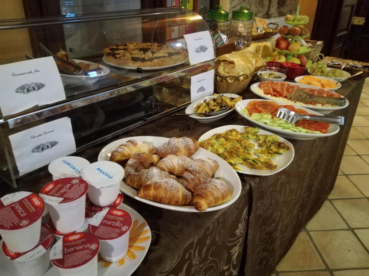 Bed and Breakfast Le Due Torri Filadelfia Esterno foto
